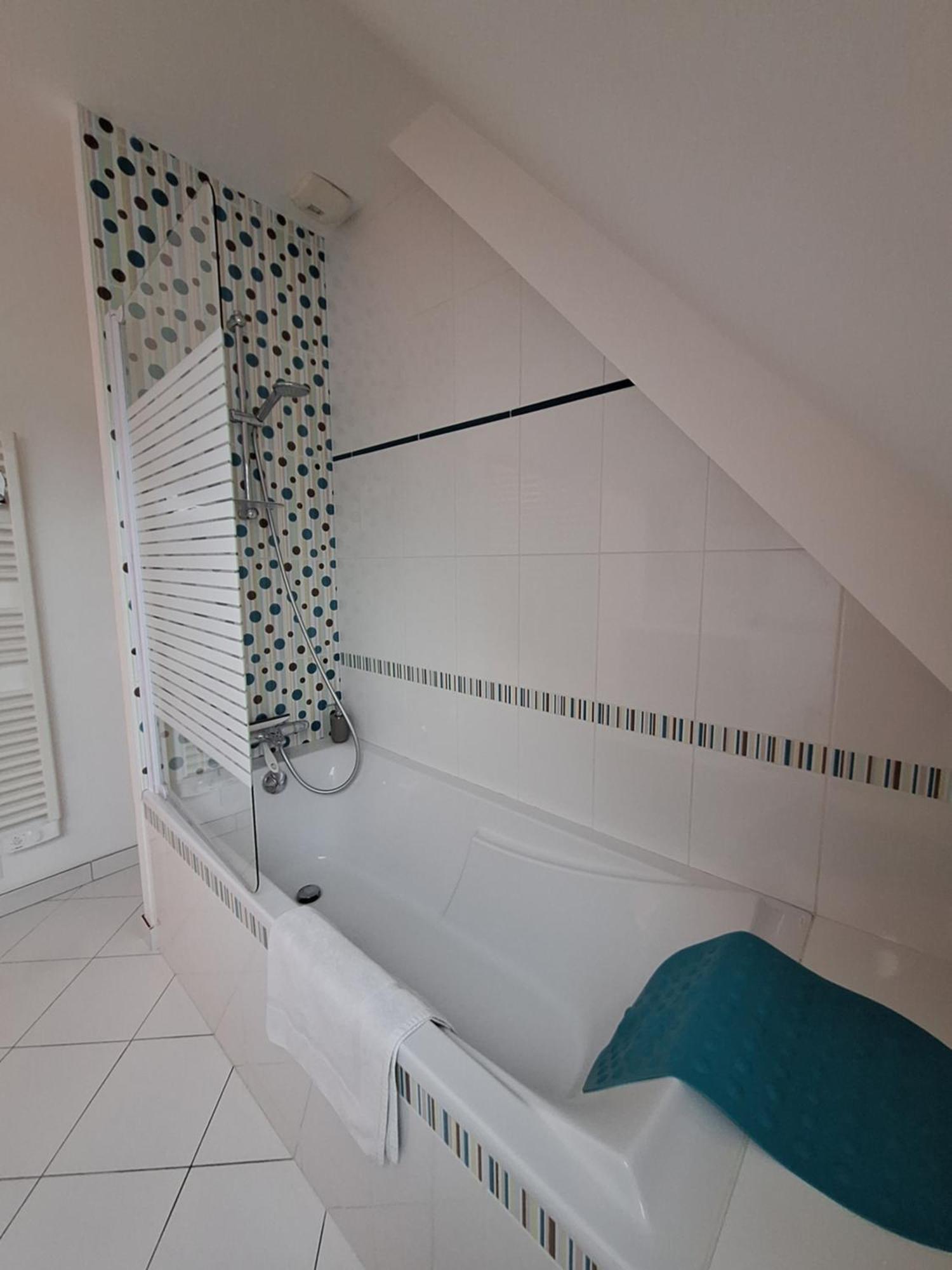 Les Hirondelles De La Baie Villa Vains ภายนอก รูปภาพ